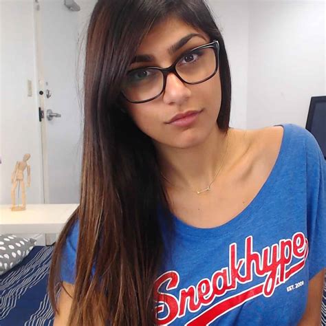 mia khalifa qui se masturbe|mia khalifa se masturbe Search